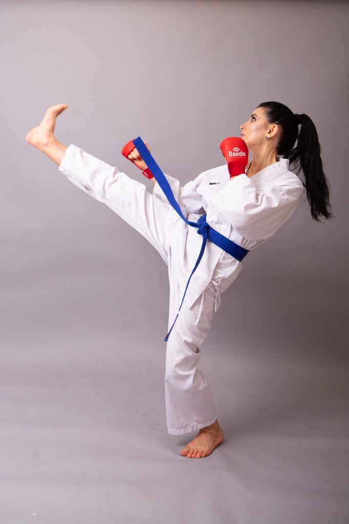 woman, karate, sport, fighter, boxing, judo, competition, action, practice, martial arts, exercise, training, self-defense| women's safety